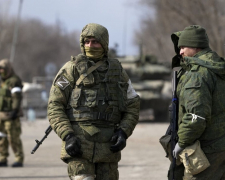 Тактика &quot;випаленої землі&quot; - окупанти знищили позиції в Кам’янському, тривають бої за Плавні
