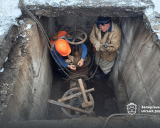 У Запоріжжі ремонтують водогін, якому майже 60 років - фото