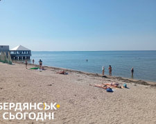 Порожні пляжі та тиша окупації - як виглядають популярні запорізькі курорти, які захопили росіяни (відео, фото)