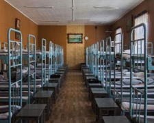 Рашисти облаштували казарми у мелітопольській школі
