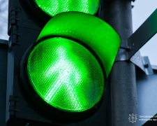 Сучасні та енергозахищені - скільки автономних світлофорів з'явиться у Запоріжжі цього року (фото, відео)