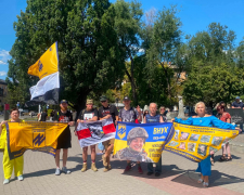 У Запоріжжі після кількох місяців перерви відновили акції на підтримку військовополонених