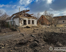 Одна людина загинула, вісім - поранені: наслідки ворожих обстрілів Запорізької області за добу