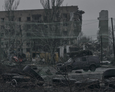 Прифронтовий Оріхів у руїнах - як виглядає місто за 8 км від лінії бойового зіткнення (фото)