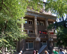 Архітектура, як у древньому світі, та інстаграмне місце - у Шостому селищі Запоріжжя можна побачити незвичайні будинки (фото)