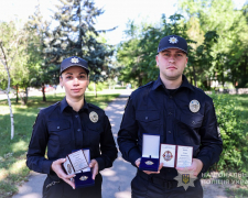 Дмитро Канюк виніс пораненого на ношах, а Ірина Науменко кілька разів поспіль витягувала людей із завалів