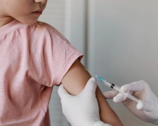 У Запоріжжі пояснили нові правила щеплень: як змінився Національний календар для дітей (відео)