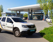 Фото ілюстративне. У Запоріжжі після виклику з АЗС наряд поліції охорони затримав нетверезого чоловіка, який мав при собі корпуси гранат Ф-1 і підривачі