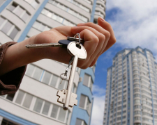 Майже 300 оборонців Маріуполя вже отримали власне житло, завдяки проєкту "Серце Азовсталі" Ріната Ахметова