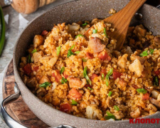 Гарбуз, томат, цвітна капуста - готуємо булгур з куркою і овочами за рецептом відомого шеф-кухаря