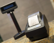 Фото касового апарату, ілюстративне