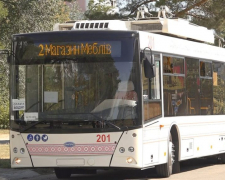 У Запоріжжі завершують відновлення сполучення між Хортицьким та Дніпровським районами, а фахівці вже провели тестовий проїзд.