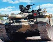 В Запорізькій області російський танк переїхав цивільне авто. Є загиблі
