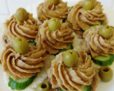 Паштет із квасолі та грибів: проста пісна страва з насиченим смаком