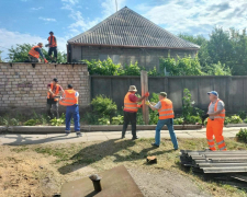 Запорізькі волонтери відновили будинок, що постраждав від ракетного удару - фото