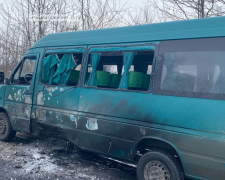 Росіяни обстріляли Запорізький район: поранена 18-річна дівчина, пошкоджені маршрутки