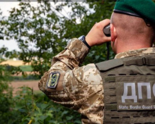 Блукали й пливли, але дарма - мешканця Запоріжжя та групу &quot;туристів&quot; зловили на кордоні (фото)