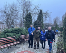 Місяць у бліндажі та кілометри пішки - як переселенець з Гуляйпільщини отримав допомогу в запорізькому транзитному центрі