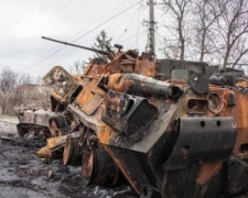 Які бойові втрати зазнав ворог на території України станом на 12 квітня