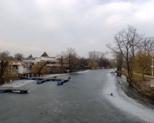 Парк "Дубовий гай" у Запоріжжі в березні 2026. Фото: Антоніна Фролова