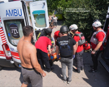 Наслідки авіаудару по Шевченківському району Запоріжжя 28 червня 