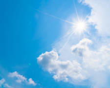 Не ховайте сонячні окуляри: погода у Запоріжжі на вихідних залишиться теплою
