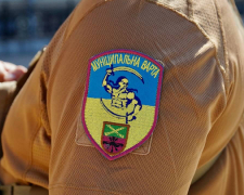 Примусово прибрали — у центрі Запоріжжя звільнили територію від незаконного МАФа (фото)