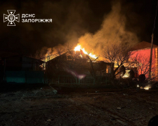 Внаслідок атаки російських дронів по Запоріжжю постраждало троє людей, зруйновано приватний будинок