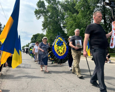 Виконував бойові завдання на Покровському напрямку - у Вільнянську попрощалися з молодим протитанкістом, який загинув на Донеччині (фото)
