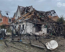 За добу російські війська завдали 1049 ударів по 60 населених пунктах. Дві людини загинули, ще 11 отримали поранення.