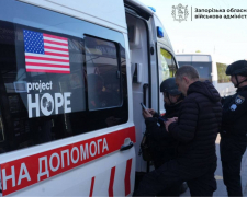 Ворог атакував Запоріжжя: вранці російські дрони вдарили по місту, є поранені (фото)