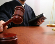 Змусили роздягнутись на вулиці - у Запоріжжі двоє патрульних знущалися над чоловіком