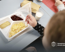 "Діти люблять вермішель і картопляне пюре": як у Запоріжжі та області годують школярів