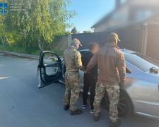 Завозили у банках з дитячим харчуванням і кормом для тварин - двоє родичів із Запоріжжя створили міжнародний наркосиндикат (фото, відео)