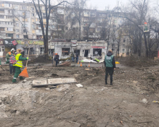 Наслідки нічного ворожого авіаудару 20 листопада - екологи обстежили місце атаки в одному з районів Запоріжжя