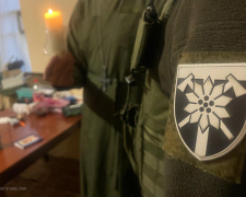 Запорізькі пластуни передали Вифлеємський вогонь на фронт (фото)