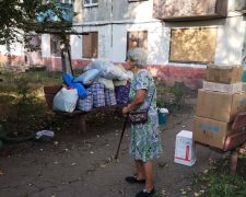 Евакуація з Покровська - запорізькі волонтери допомагають людям виїжджати з Донеччини