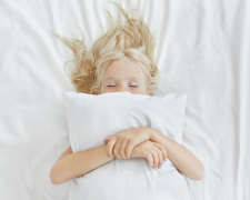 Жодної хімчистки: як доглядати за подушками самостійно