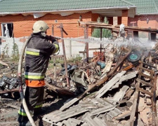 Як живуть люди в місті Запорізької області, що знаходиться біля лінії фронту - відео