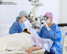 Понад 10 тисяч успішних операцій: у Запоріжжі безоплатно повертають зір пацієнтам з катарактою (фото, відео)