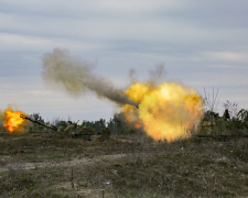 Артилеристи ЗСУ знищили російські БМП разом з окупантами в районі Вербового - відео