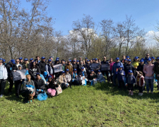 Зібрали 15 тонн сміття - на Хортиці відбувся масштабний Марш прибирання