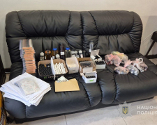 У Запоріжжі викрили «вейп-підпілля», фото: Національна поліція України