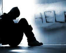 Жінка з іншого міста повідомила в поліцію, що її чоловік у Запоріжжі хоче покінчити з життям - чи встигли його врятувати