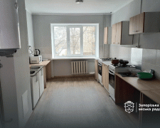 Оновлене житло для переселенців: у Запоріжжі капітально відремонтували гуртожиток (фото)