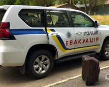 «Поліція не має права силою вивозити людей» - як проходить евакуація людей з небезпечних районів Запорізької області