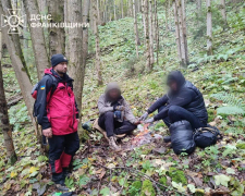 Загубився під час прогулянки - мешканець Запоріжжя заблукав у Карпатах (фото)