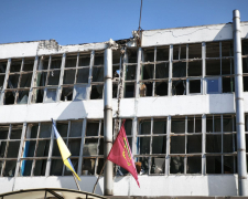 Обстріл забруднив землю – у Запоріжжі рахують збитки довкіллю після удару по Комунарському району (фото)