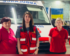 Повернули з того світу - у Запоріжжі медики &quot;швидкої&quot; врятували жінку після 35 хвилин реанімації