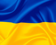 У Запоріжжі розшукують чоловіків, які полгумилися над українським прапором - подробиці від поліції